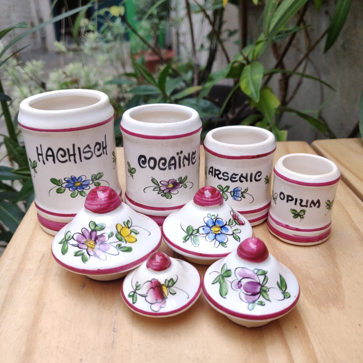 1950s French Hand-Painted Mini Apothecary Jars - Set of 4 - Hachisch Arsenic Cocaïne Opium - Pink