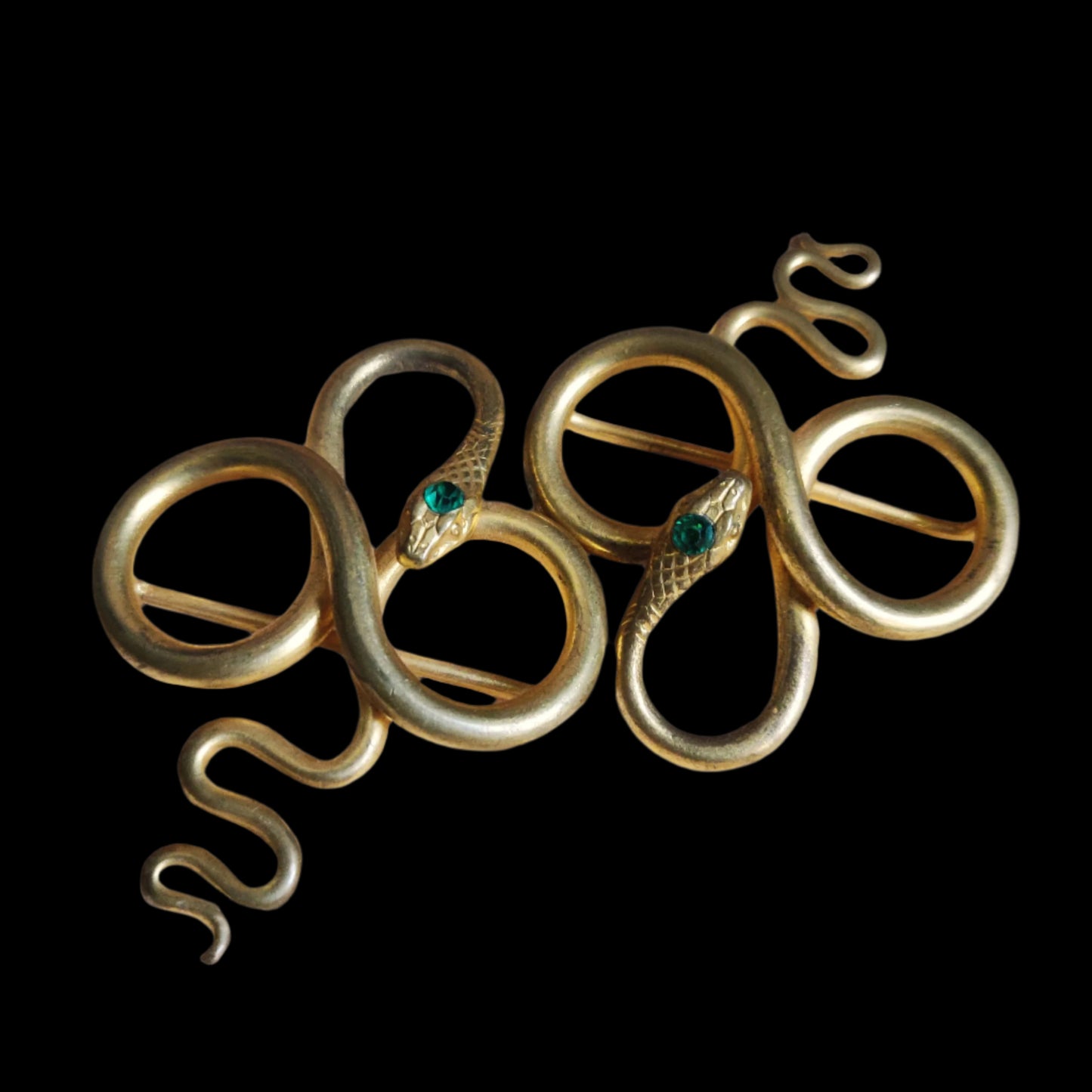 Intertwining Snakes Belt Buckle