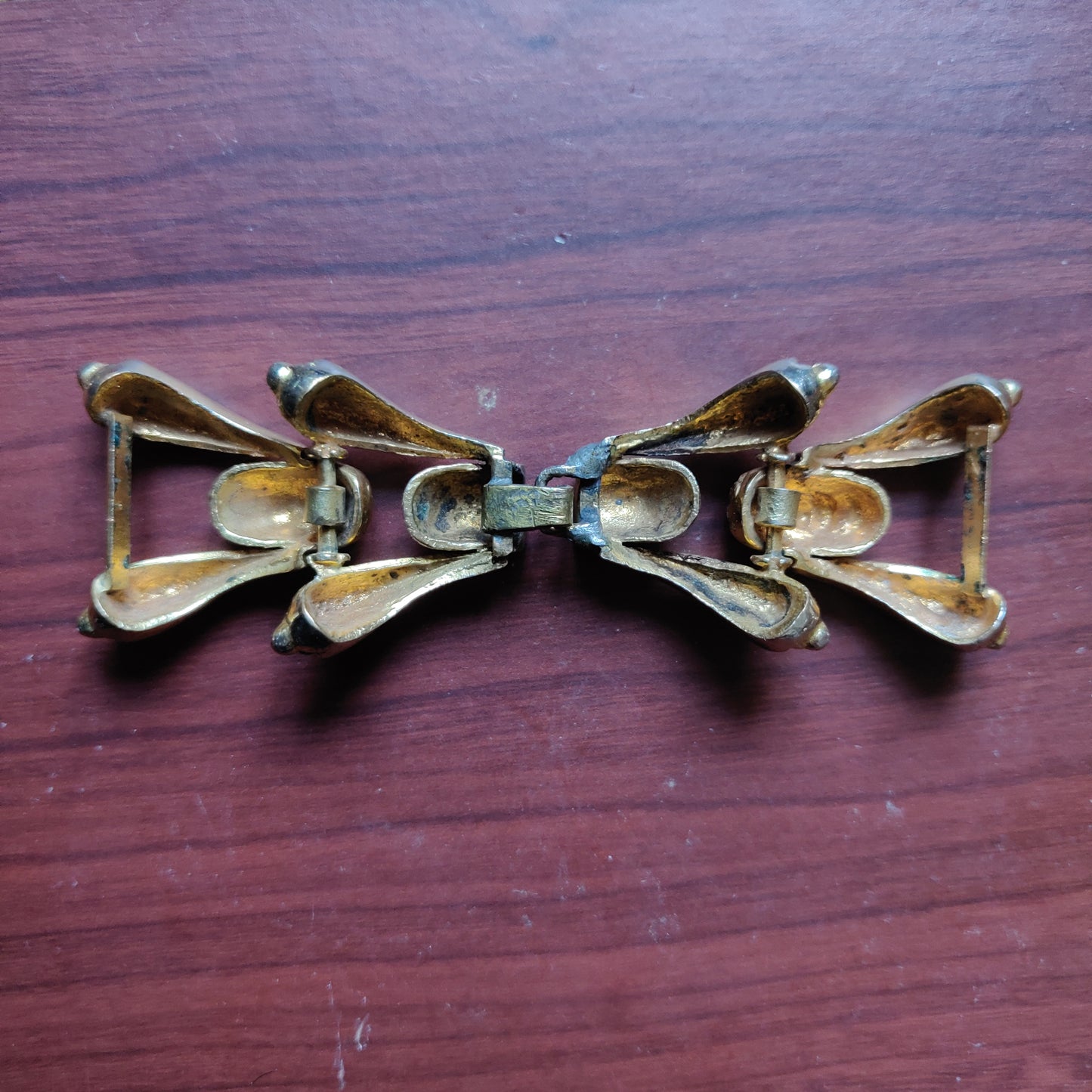 1930s Bees Belt Buckle