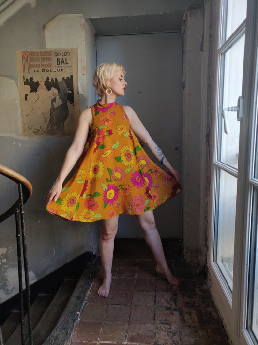 '90s Betsey Johnson Sunflower Summer Dress