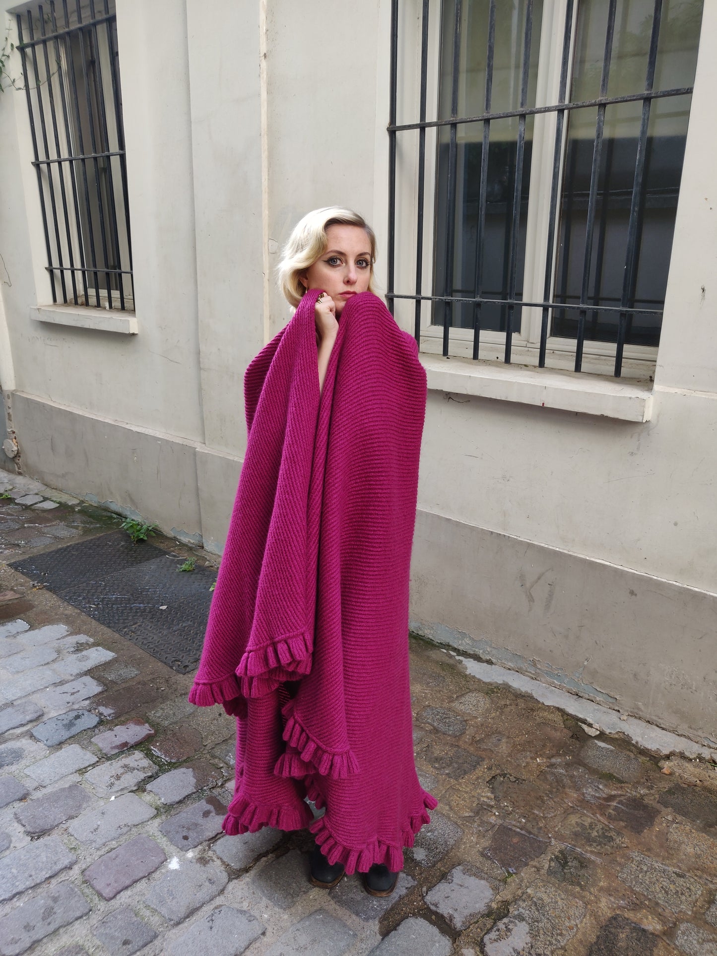 1970s Réal Paris Knitted Cape