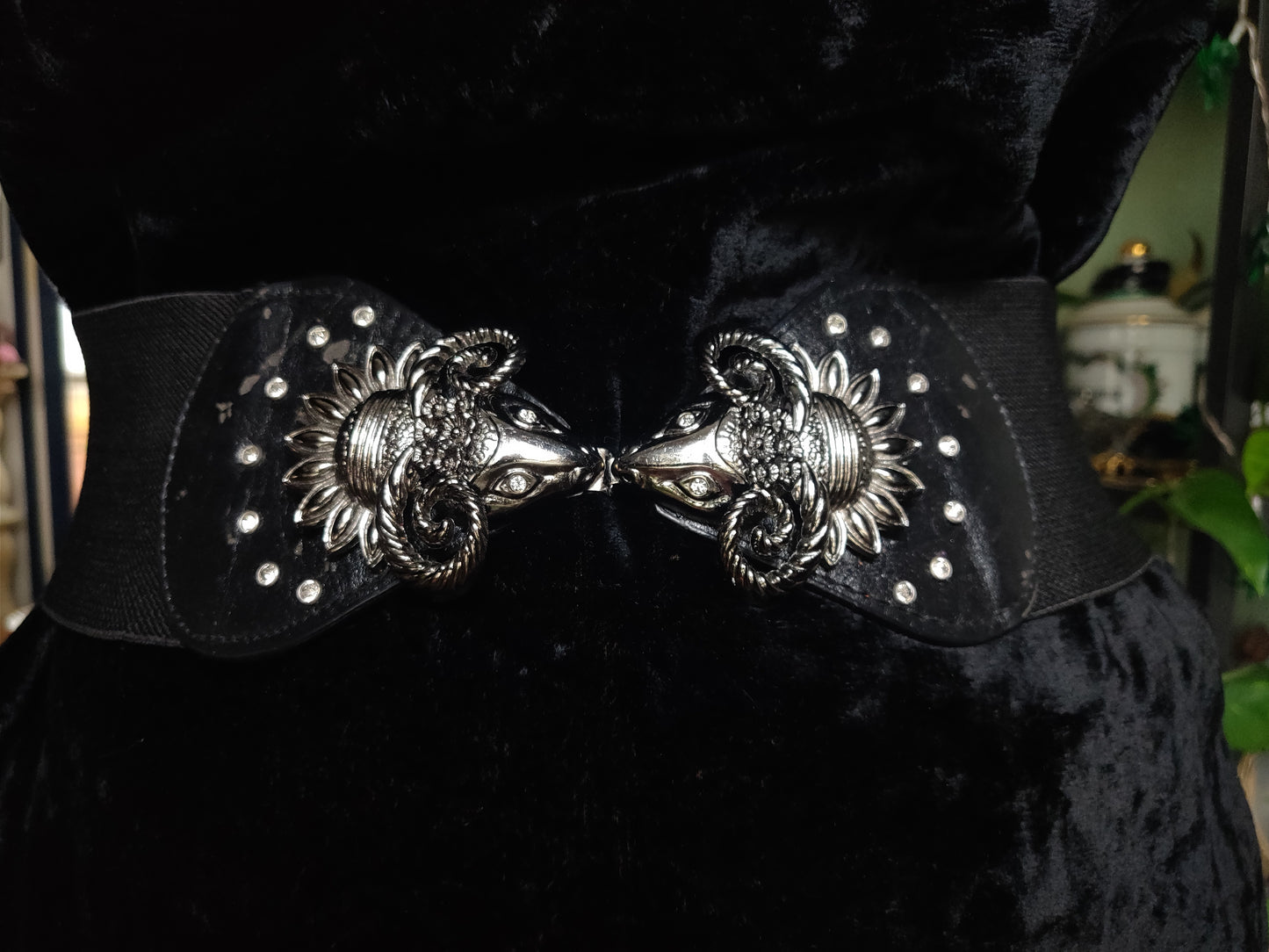 Dark Silver Double Ram Head Belt