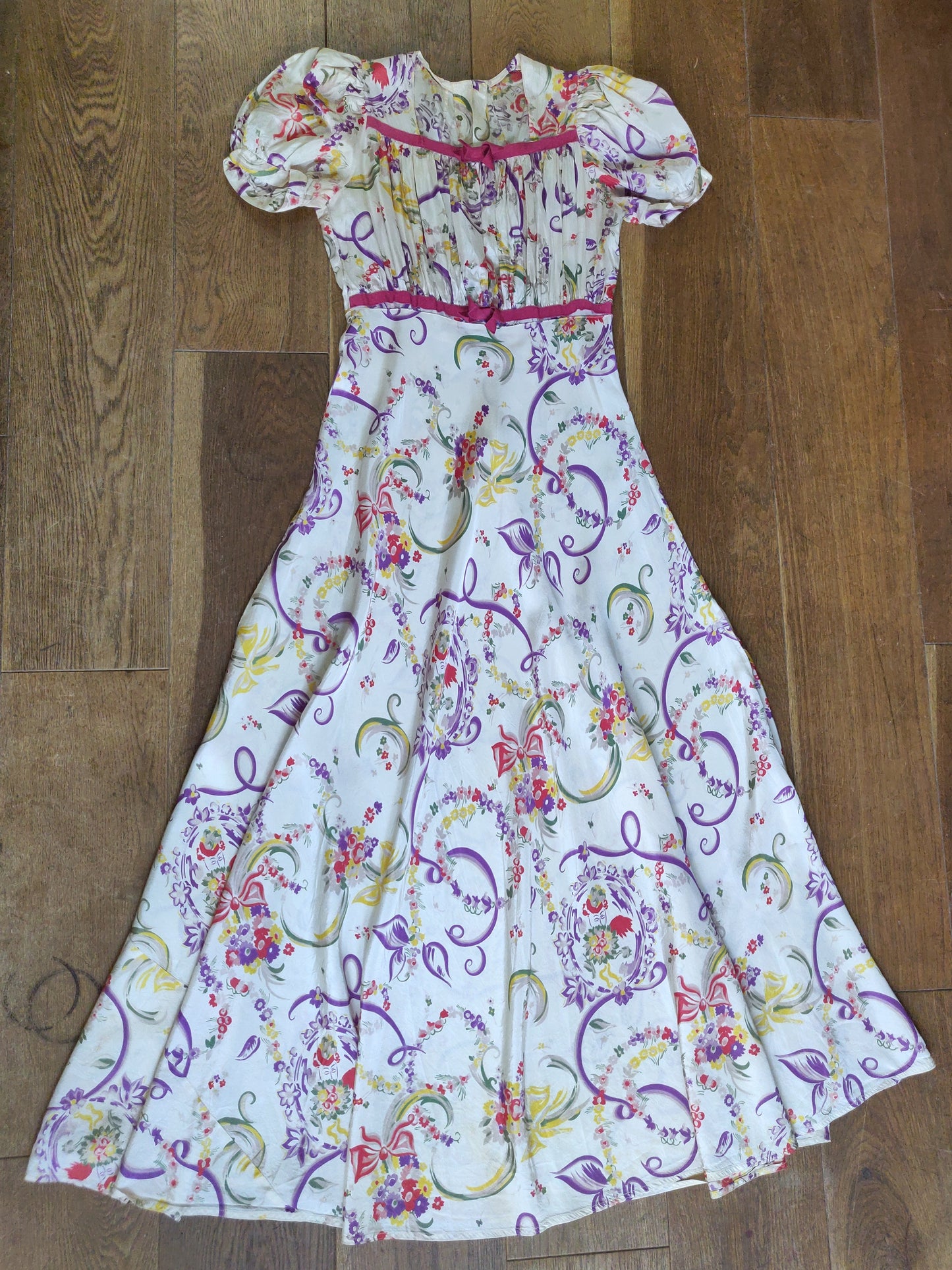 1930s/40s Handmade Novelty Print Dress