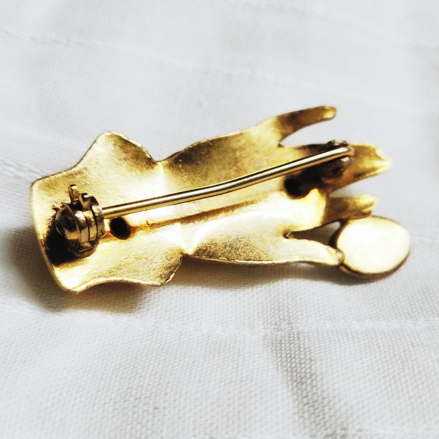 Victoriana Hand Brooch