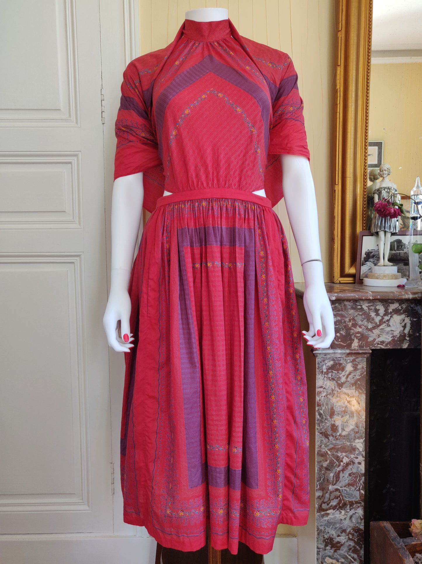 Exceptional 1970s Souleiado Dress and Scarf