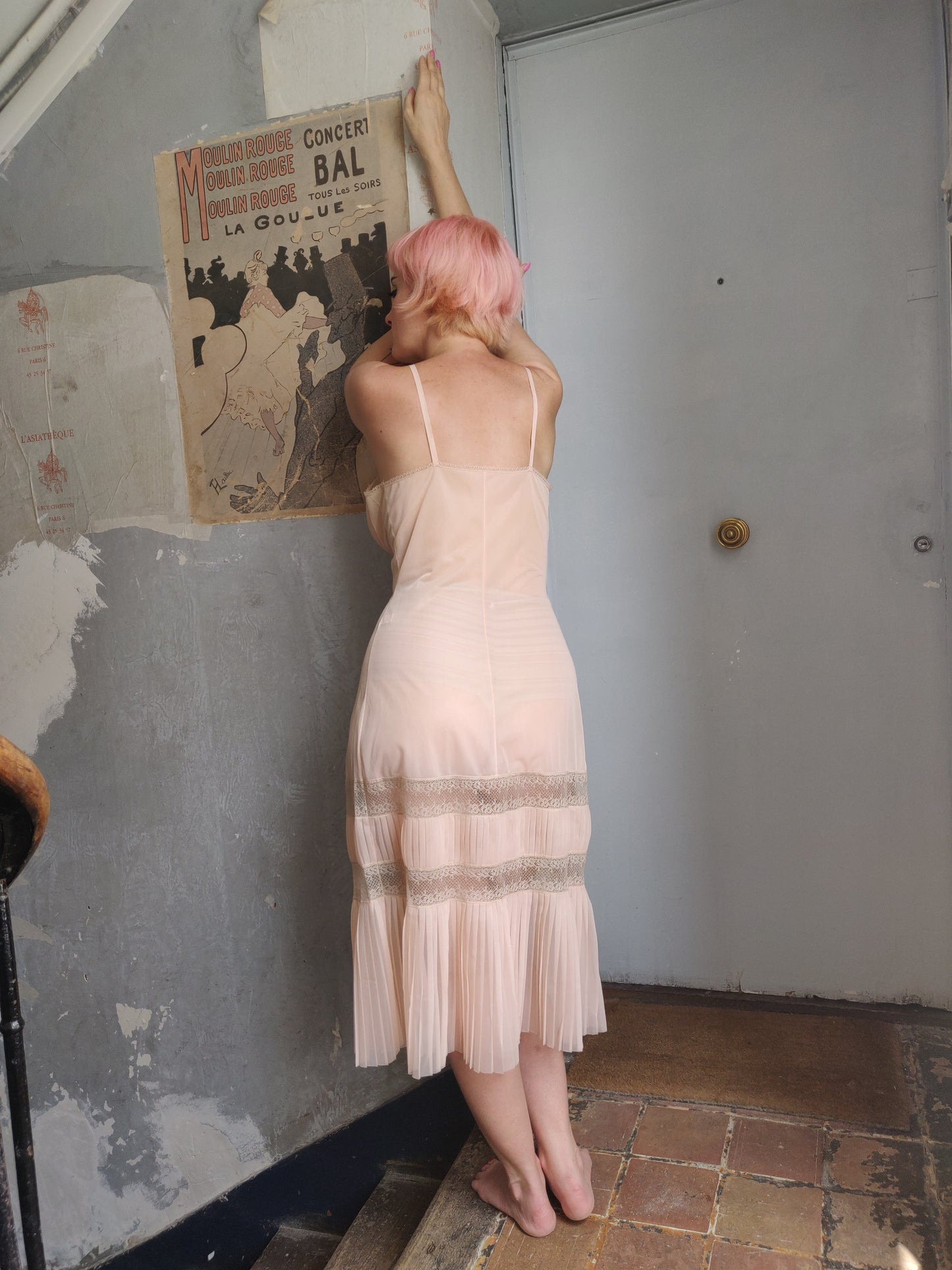 Deadstock 1950s Peachy Dream Slip