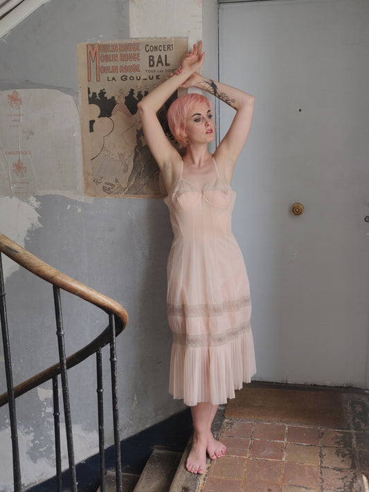 Deadstock 1950s Peachy Dream Slip