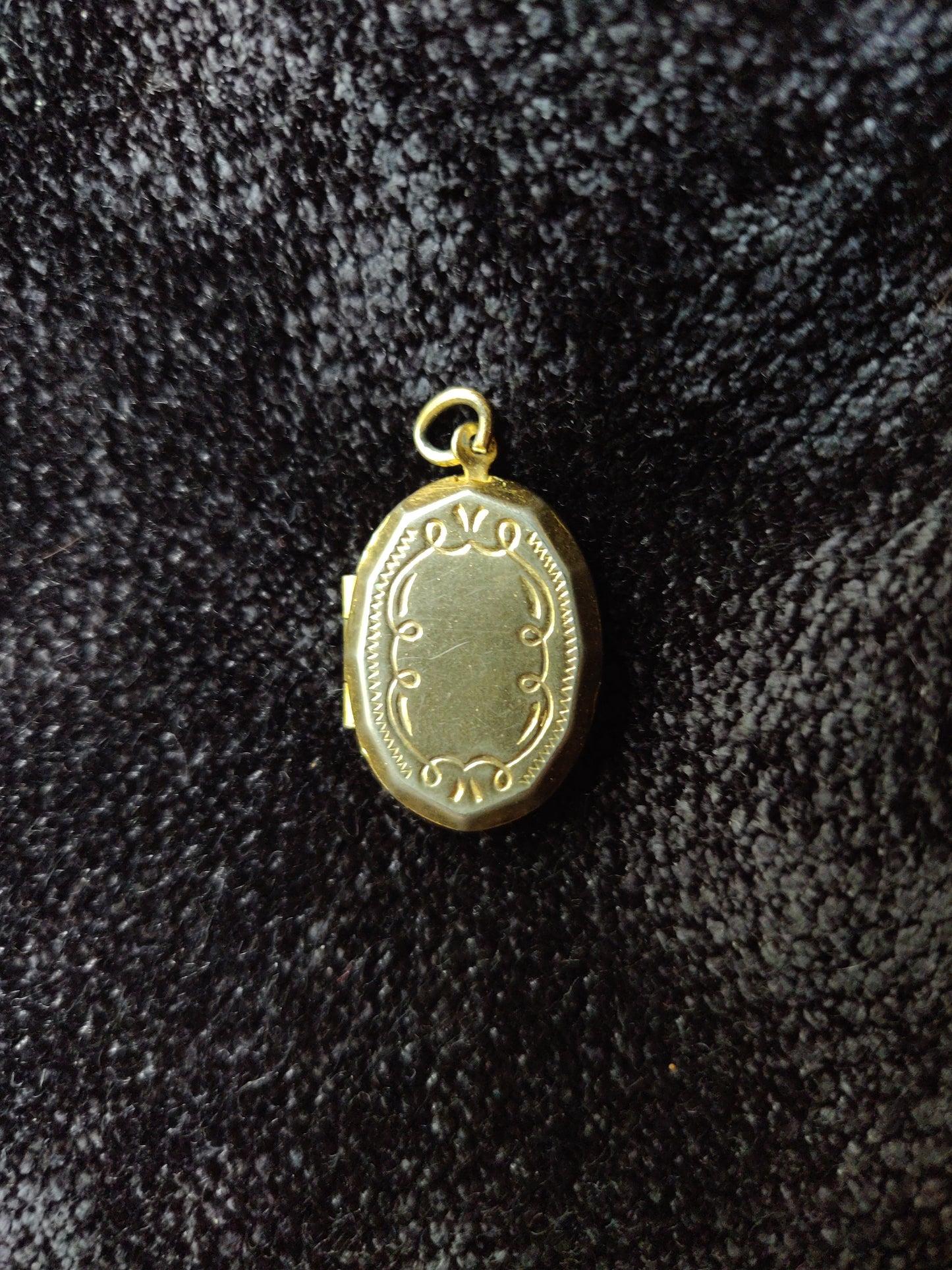 A Darling Gold-tone Locket