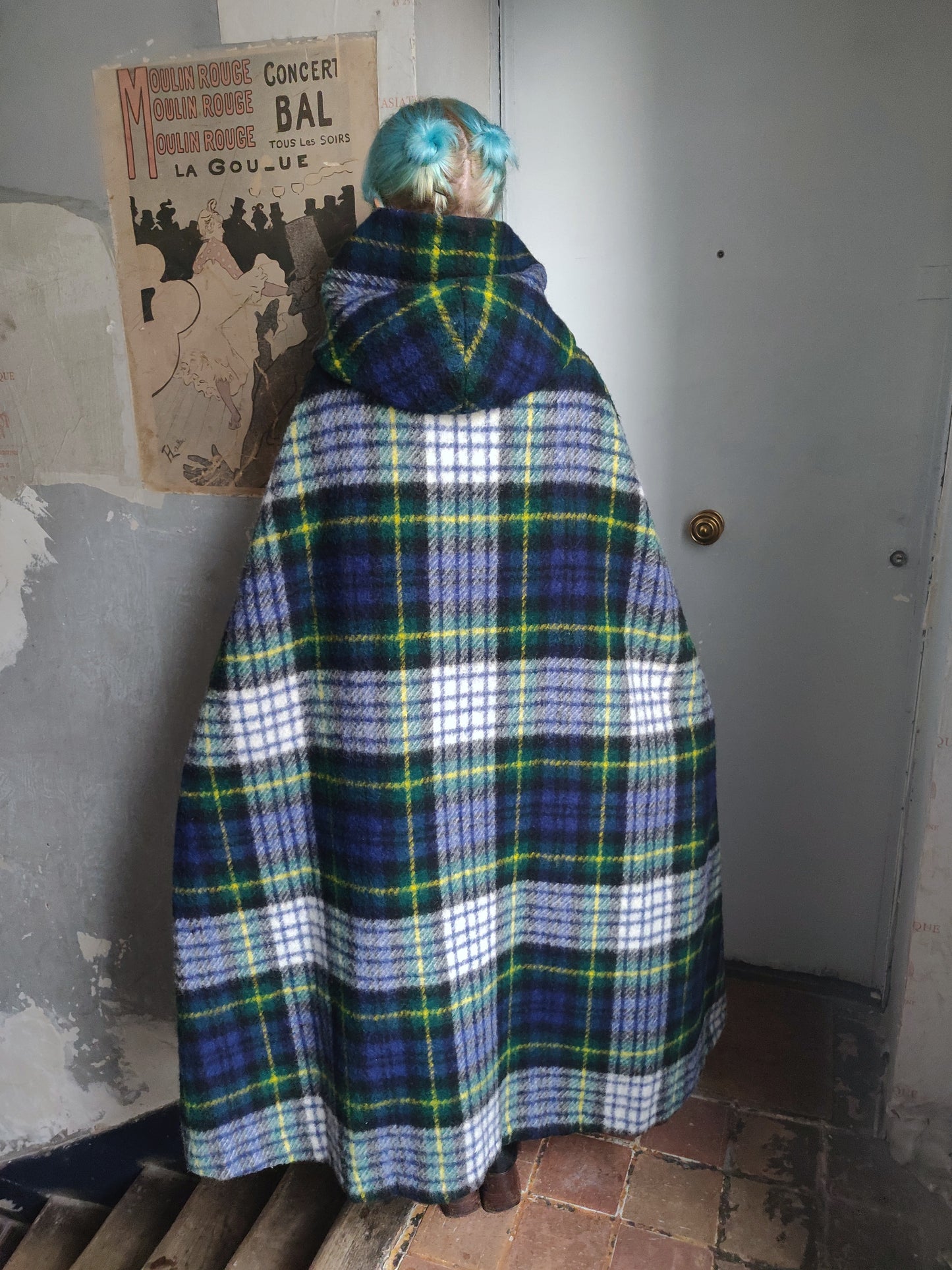 1960s Jimmy Hourihan Ború Irish Wool Hooded Cape