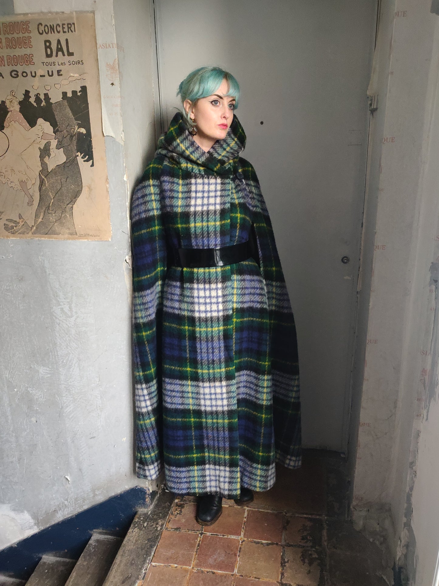 1960s Jimmy Hourihan Ború Irish Wool Hooded Cape