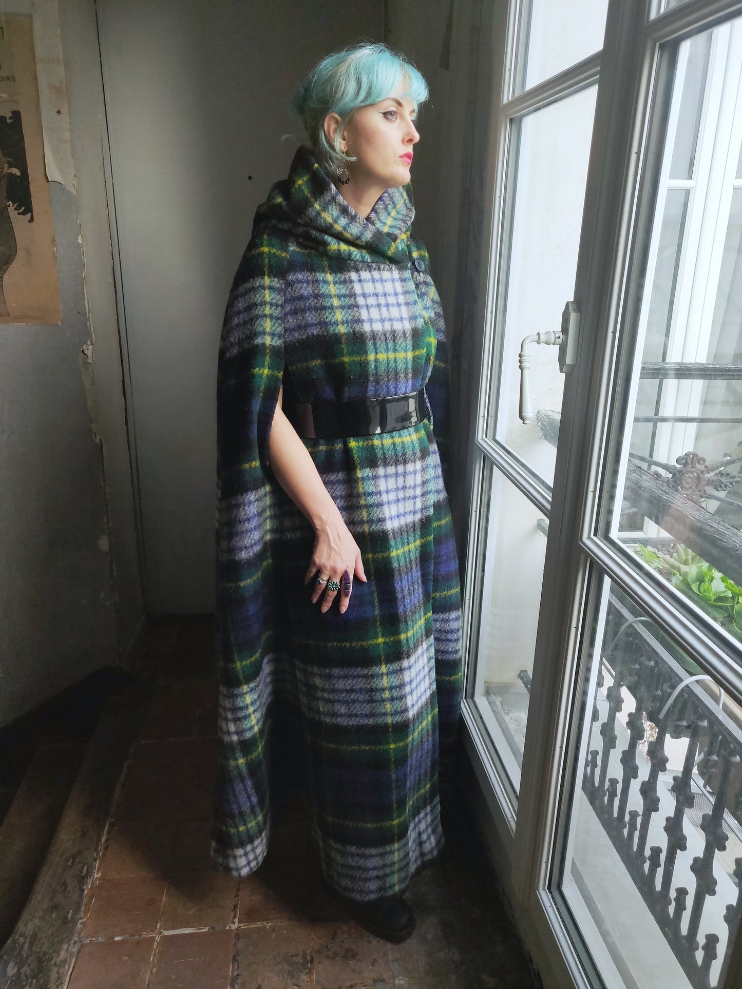 1960s Jimmy Hourihan Ború Irish Wool Hooded Cape
