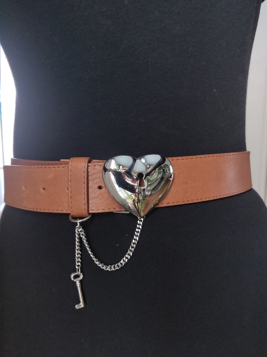 90s Love Moschino "Key to my Heart" Belt