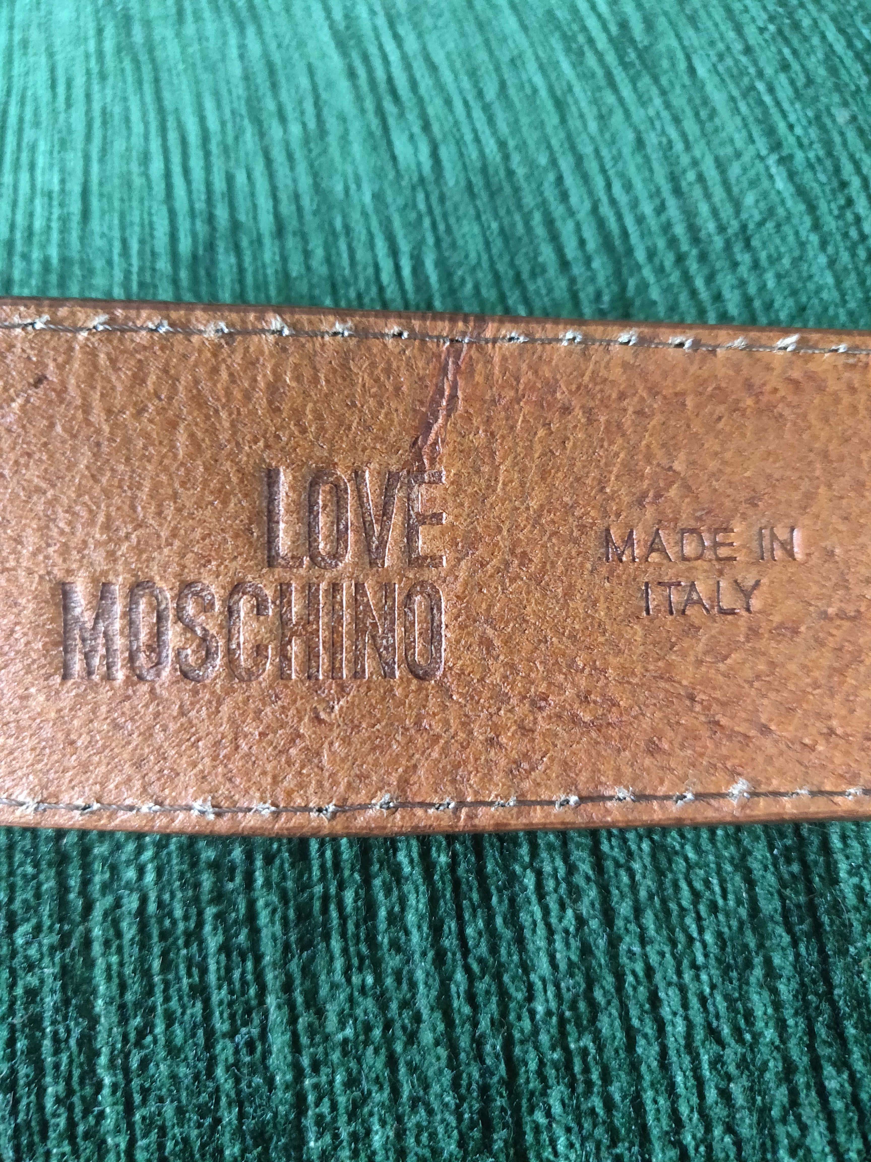 Moschino belt discount made in italy