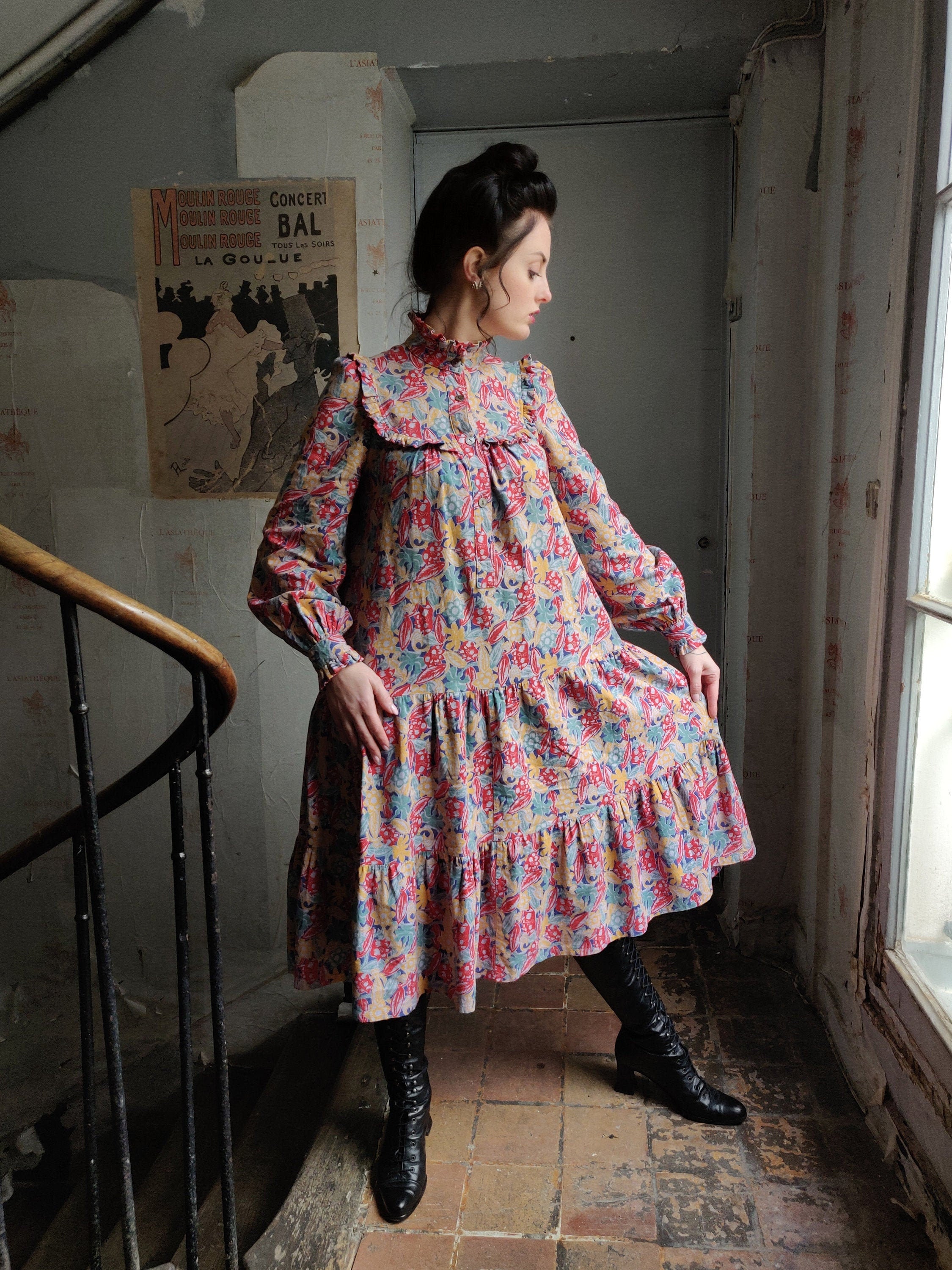 Laura ashley dresses 1970s sale